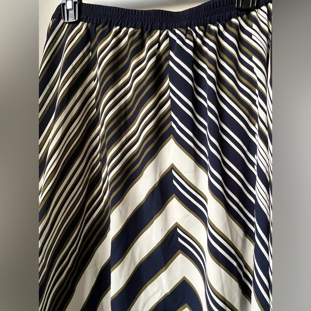Tommy Hilfiger Women's Chevron-Stripe Skirt size L - Picture 8 of 14